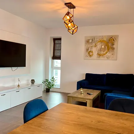 Apartment 34 Venturo Coresi Wi-fi Rapid Self Check-in View Urban Brasov